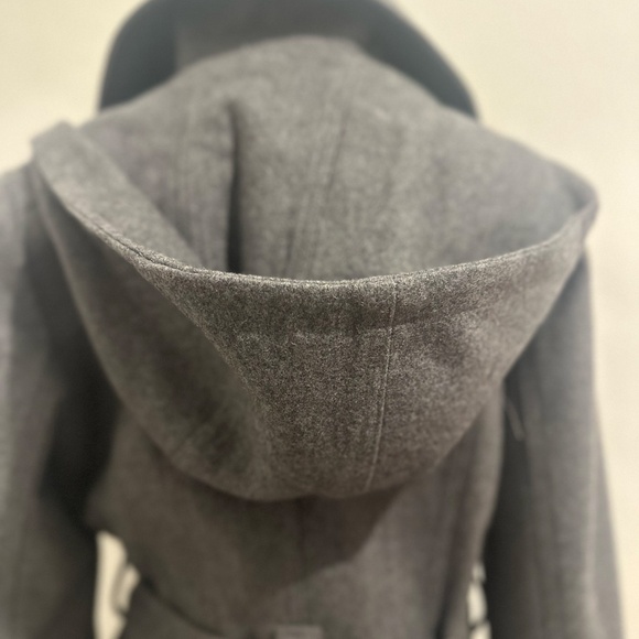 Michael Kors Gray Wool Blend Coat – Belted Button Front Mid Length - Picture 5 of 6